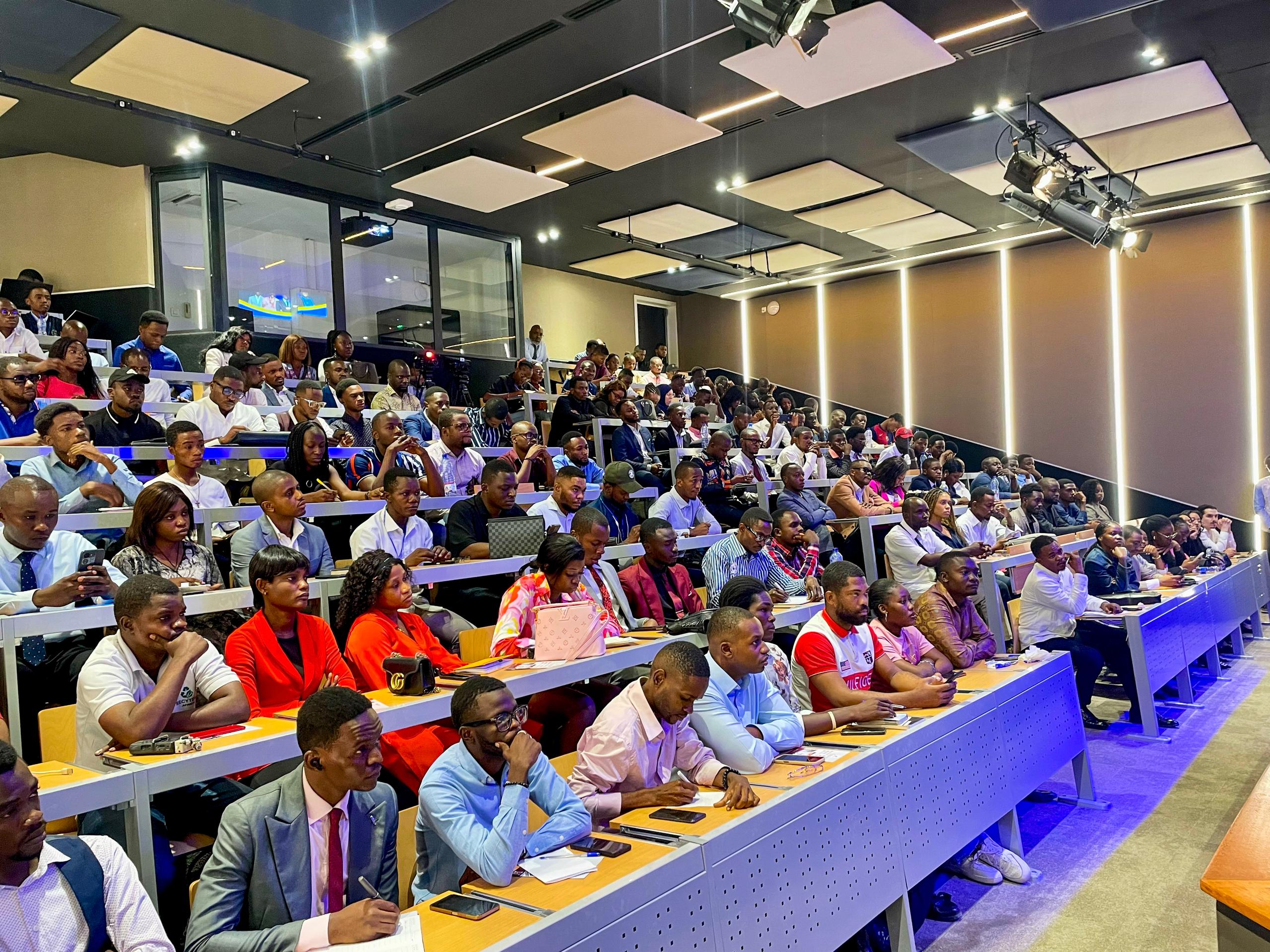 WhatsApp Image 2025-09-20 at 21.23.27